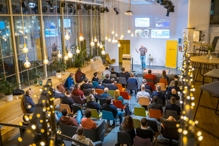 Marian Kamenistak engineering leaders meetup Opero08776